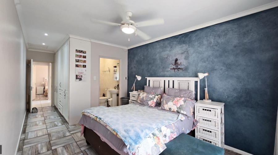 2 Bedroom Property for Sale in Abbotsford Eastern Cape